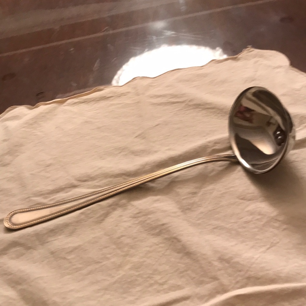 COPY - A large spatula